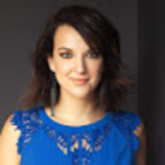 Meet your Posher, Amanda - Picture 1 of 1